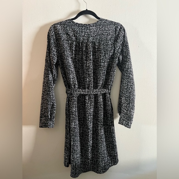 Mossimo Black & White Dress w Belt - Picture 2 of 6